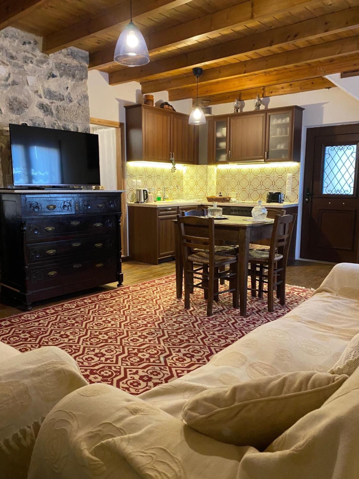 Villa Ypsus House Stemnitsa Extérieur photo